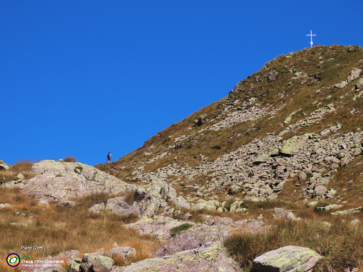 09 Ultimo tratto della salita alla Cima di Mezzeno (2320 m).JPG